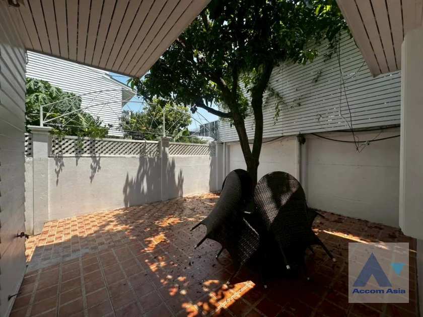 43  4 br Townhouse For Rent in Bang Na ,Bangkok BTS Bearing at Fantasia Villa 2 AA20518