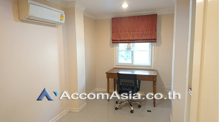 5  4 br Townhouse for rent and sale in Bang Na ,Bangkok BTS Bearing at Fantasia Villa 2 AA20518