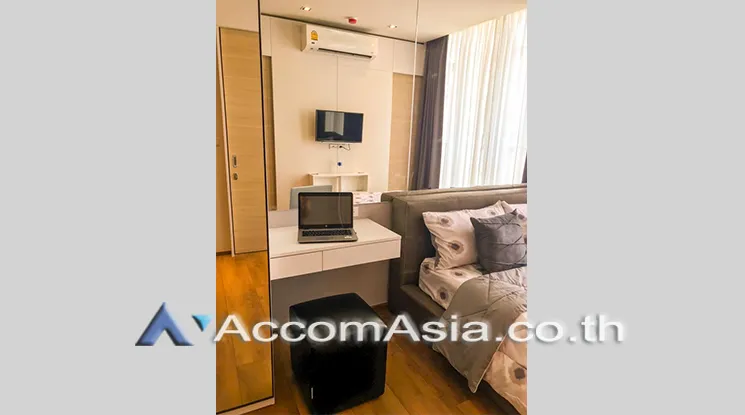 unitPark Origin Phrom Phong Condominium