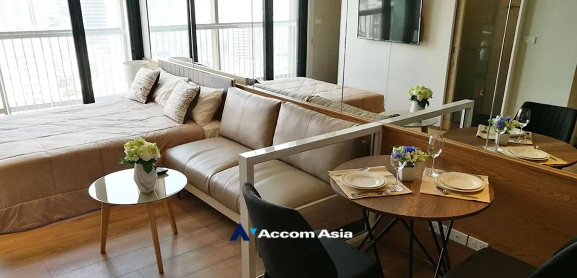 unit 1 Bedroom  Condominium For Rent & Sale in Sukhumvit, Bangkok  near BTS Phrom Phong (AA20561)