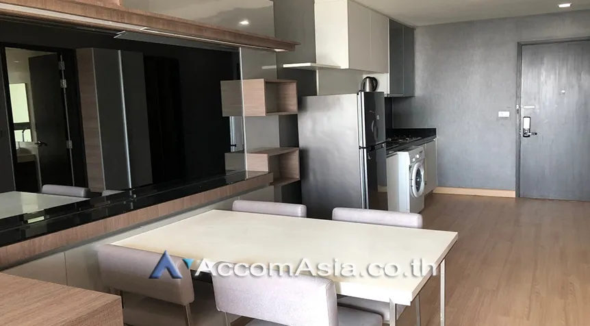 unit 2 Bedrooms  Condominium For Rent in Sukhumvit, Bangkok  near BTS Phra khanong (AA20643)