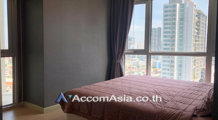 5  2 br Condominium For Rent in Sukhumvit ,Bangkok BTS Phra khanong at Sky Walk Condominium AA20643