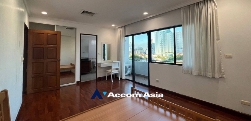 9  3 br Apartment For Rent in Sukhumvit ,Bangkok BTS Thong Lo at Urban Green Apartment AA20660