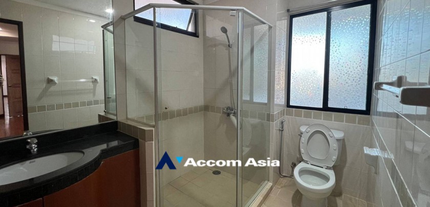 12  3 br Apartment For Rent in Sukhumvit ,Bangkok BTS Thong Lo at Urban Green Apartment AA20660