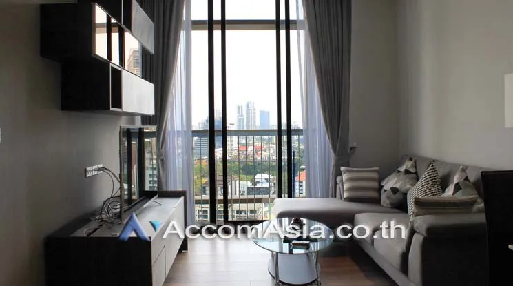 unit 2 Bedrooms  Condominium For Rent in Sukhumvit, Bangkok  near BTS Phrom Phong (AA20675)