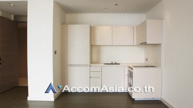 4  1 br Condominium For Sale in Ploenchit ,Bangkok BTS Ratchadamri at Magnolias Ratchadamri Boulevard AA20695