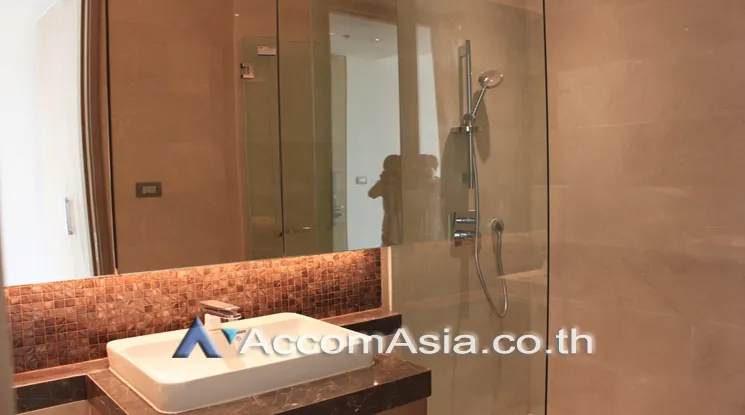 6  1 br Condominium For Sale in Ploenchit ,Bangkok BTS Ratchadamri at Magnolias Ratchadamri Boulevard AA20695