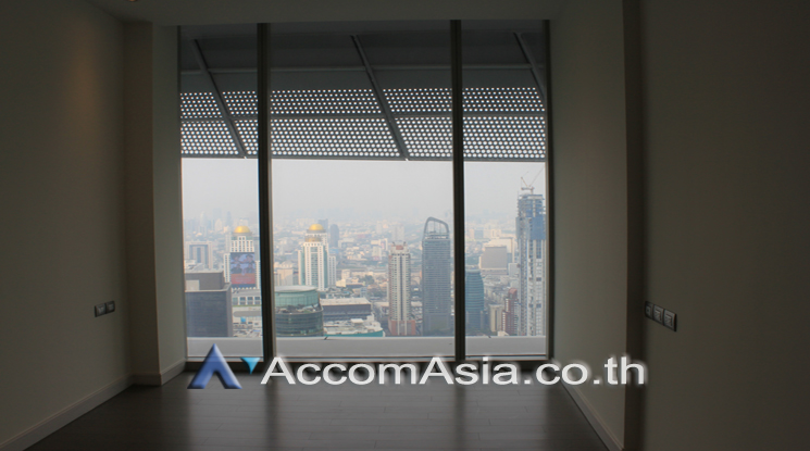 7  2 br Condominium For Sale in Ploenchit ,Bangkok BTS Ratchadamri at Magnolias Ratchadamri Boulevard AA20696