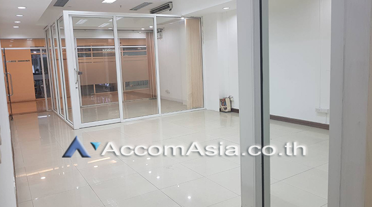  2  Office Space For Rent in Sukhumvit ,Bangkok BTS Nana at The Trendy Sukhumvit 13 AA20702
