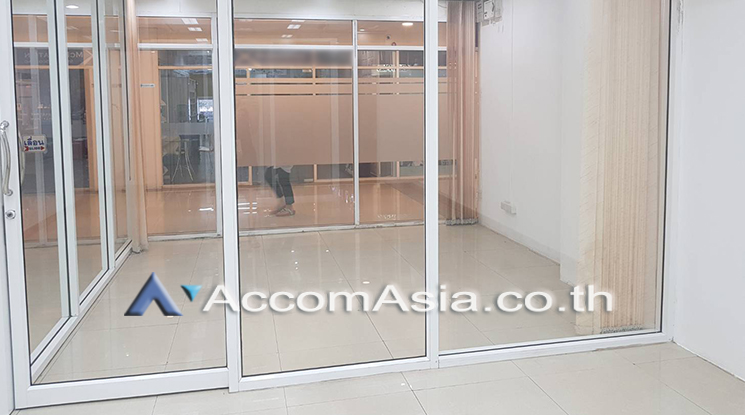  1  Office Space For Rent in Sukhumvit ,Bangkok BTS Nana at The Trendy Sukhumvit 13 AA20702