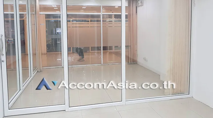unit Office space For Rent in Sukhumvit, Bangkok  near BTS Nana (AA20702)