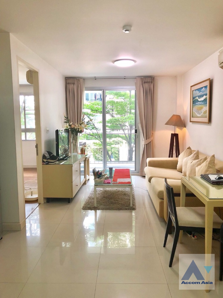 The Clover Condominium  1 Bedroom for Sale & Rent BTS Thong Lo in Sukhumvit Bangkok