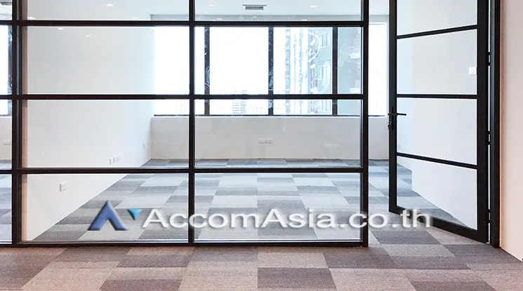 4  Studio Office Space For Rent in Ratchadaphisek ,Bangkok ARL Ramkhamhaeng at Charn Issara Tower 2 AA20792