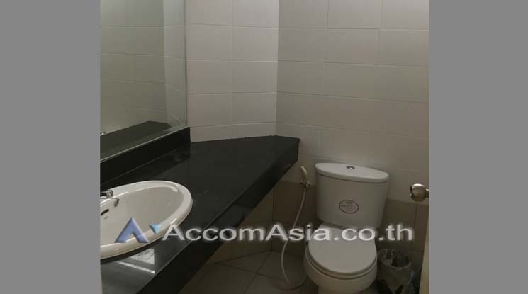 11  2 br Condominium For Sale in Sathorn ,Bangkok BRT Thanon Chan at Belle Park Residence AA20797