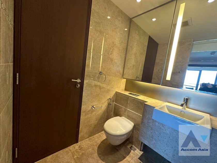 16  1 br Condominium for rent and sale in Ploenchit ,Bangkok BTS Ratchadamri at Hansar Residence AA20833