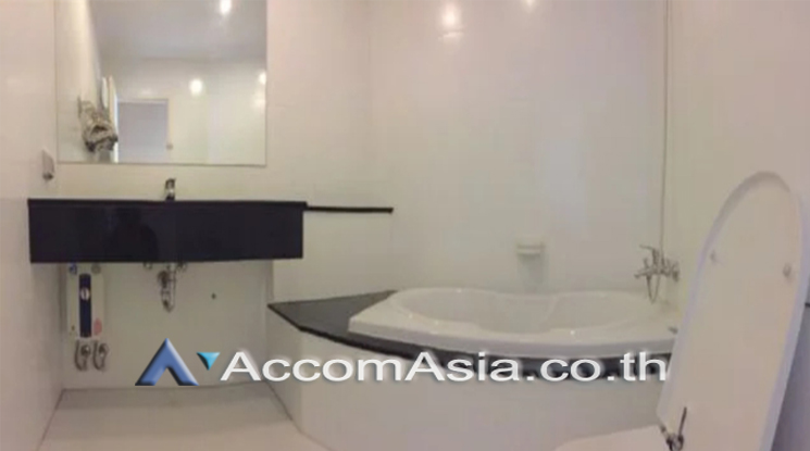 6  2 br Condominium For Sale in Rama 3 ,Bangkok BRT Rama III Bridge at Supalai Casa Riva AA20836