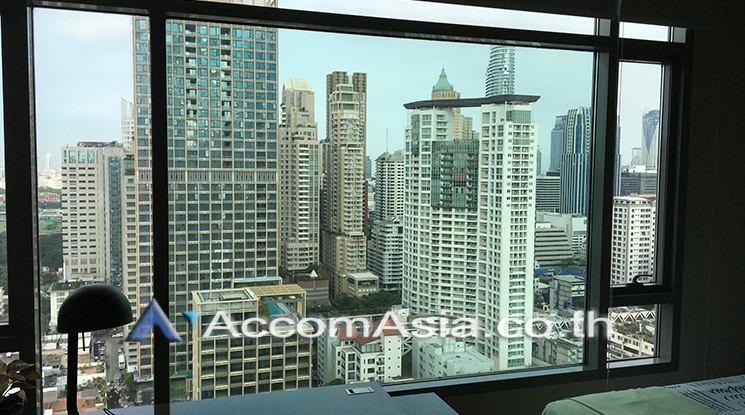  2  2 br Condominium For Sale in Ploenchit ,Bangkok BTS Ploenchit at Oriental Residence Bangkok AA20850