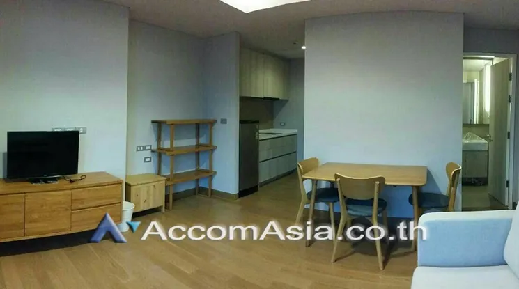 unit 2 Bedrooms  Condominium For Rent in Sukhumvit, Bangkok  near BTS Phrom Phong (AA20865)