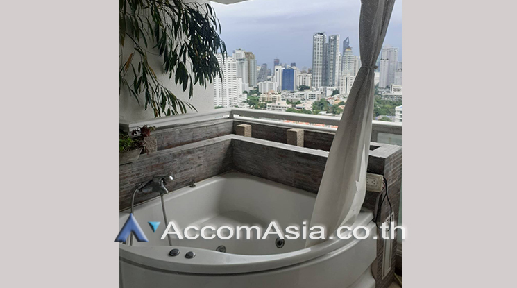 18  3 br Condominium for rent and sale in Sukhumvit ,Bangkok MRT Phetchaburi at Kiarti Thanee City Mansion AA20872