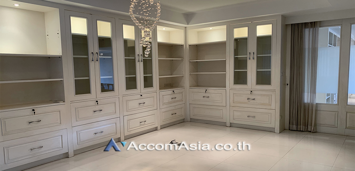 8  3 br Condominium for rent and sale in Sukhumvit ,Bangkok MRT Phetchaburi at Kiarti Thanee City Mansion AA20872