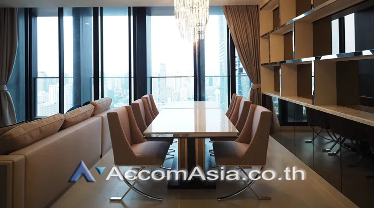 unit 2 Bedrooms  Condominium For Rent in Ploenchit, Bangkok  near BTS Ploenchit (AA20878)