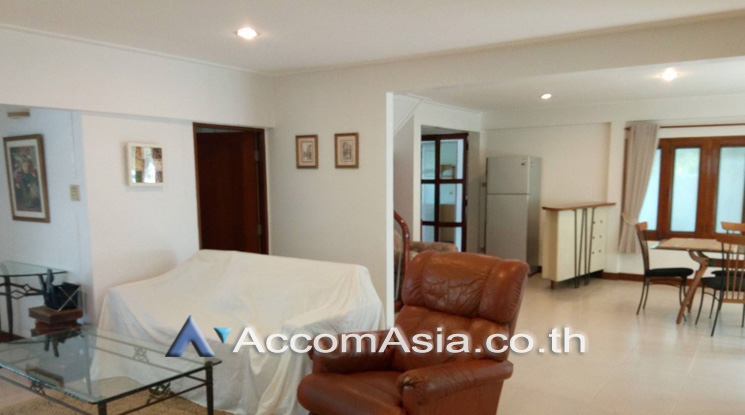 5  2 br House For Rent in Phaholyothin ,Bangkok BTS Ari AA20919
