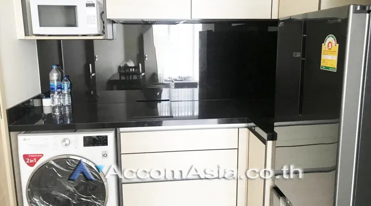 unit 1 Bedroom  Condominium For Rent in Sukhumvit, Bangkok  near BTS Phrom Phong (AA20977)
