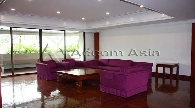 unitPet friendly |  3 Bedrooms  Apartment For Rent in Sukhumvit, Bangkok  near MRT Sukhumvit - BTS Asok (10315)