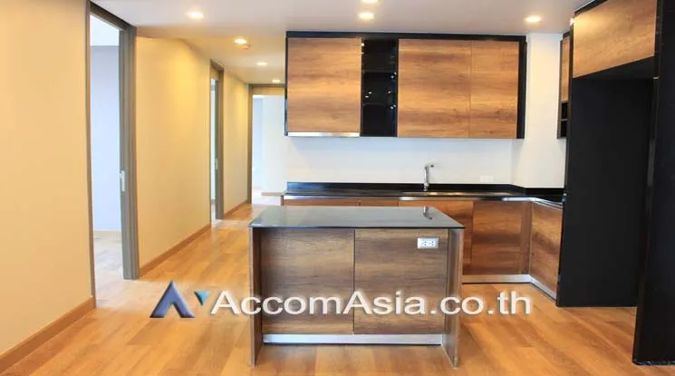 unitPet friendly |  3 Bedrooms  Apartment For Rent in Sukhumvit, Bangkok  near BTS Phrom Phong (AA21013)