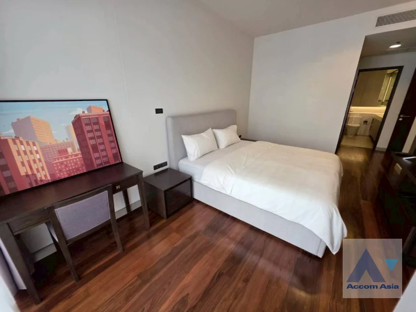 18  4 br Apartment for rent and sale in Sukhumvit ,Bangkok  at Modern Apartment AA21056