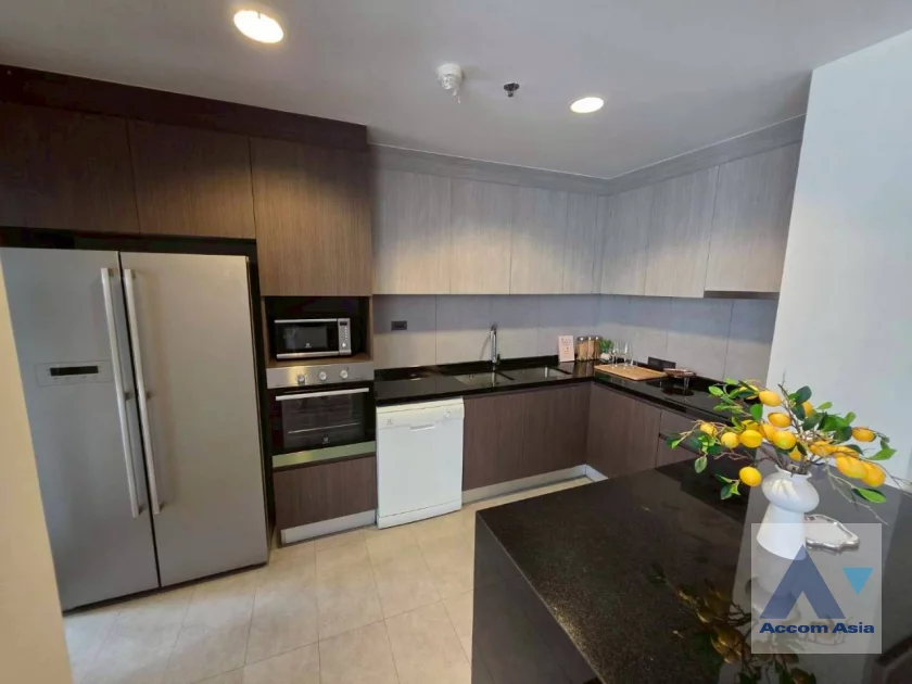11  4 br Apartment for rent and sale in Sukhumvit ,Bangkok  at Modern Apartment AA21056