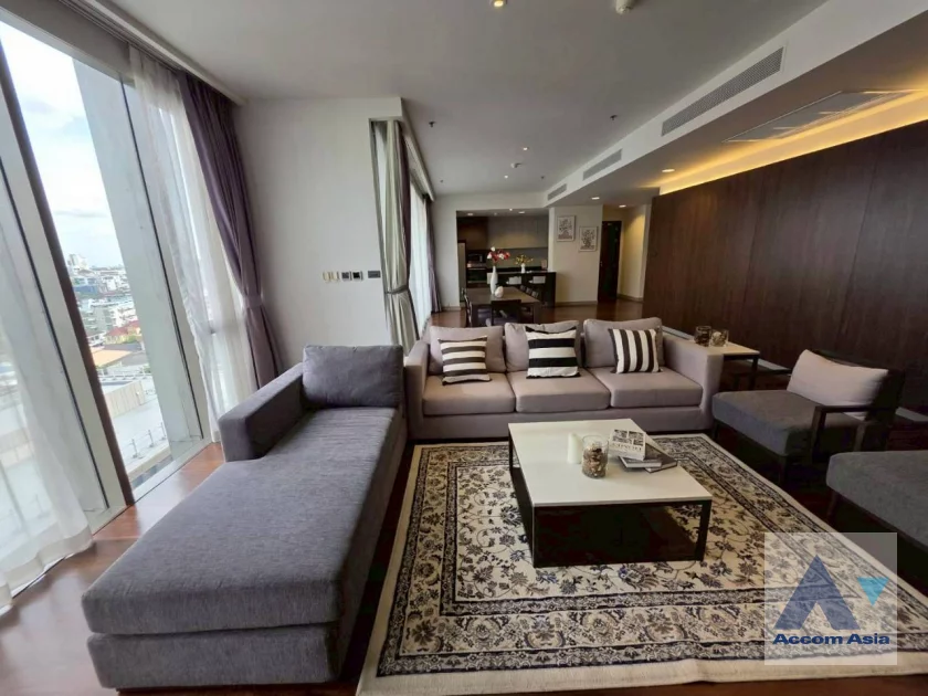  2  4 br Apartment for rent and sale in Sukhumvit ,Bangkok  at Modern Apartment AA21056