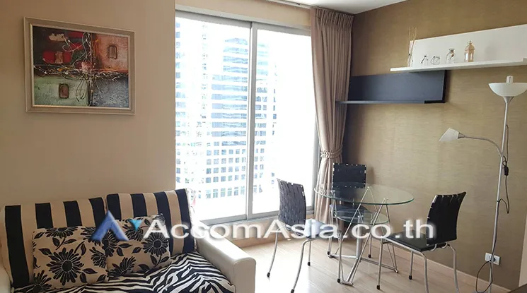  2  1 br Condominium For Rent in Silom ,Bangkok BTS Chong Nonsi at Life at Sathorn AA21114