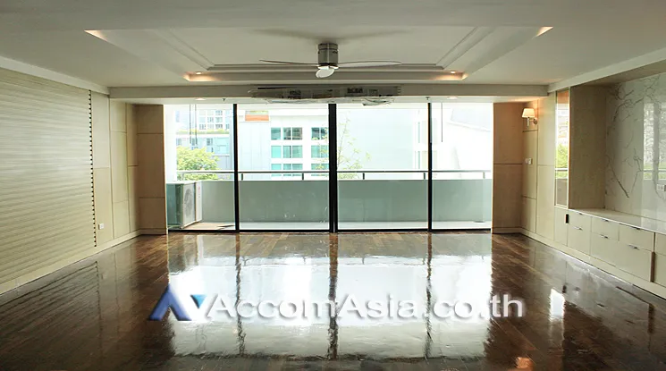  1  3 br Apartment For Rent in Sukhumvit ,Bangkok BTS Nana at Easy to access BTS and MRT 10317