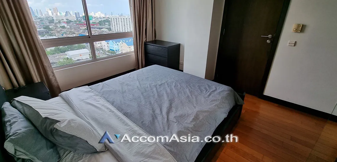 10  2 br Condominium For Rent in Sathorn ,Bangkok MRT Lumphini at The Lofts Yennakart AA21177