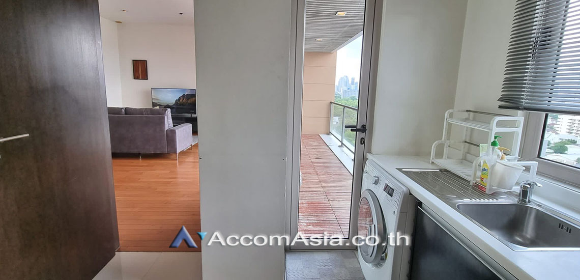 6  2 br Condominium For Rent in Sathorn ,Bangkok BRT Thanon Chan at The Lofts Yennakart AA21177