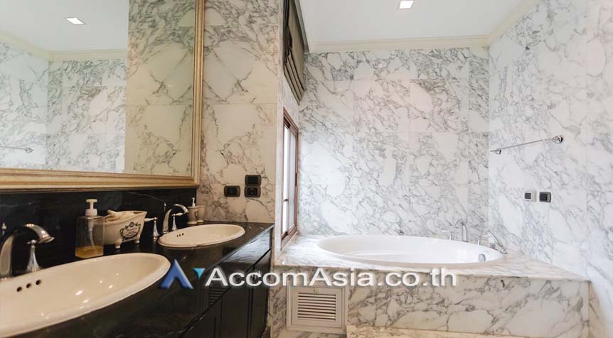 7  4 br House for rent and sale in Sukhumvit ,Bangkok BTS Phra khanong at Baan Sansiri Sukhumvit 67 AA21228