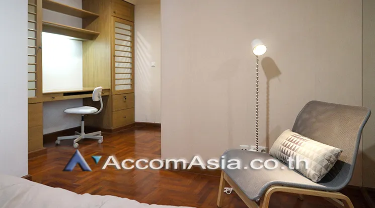 8  2 br Condominium For Rent in Silom ,Bangkok BTS Chong Nonsi - BTS Sala Daeng at Green Point Silom AA21247