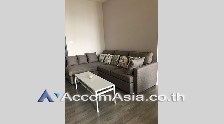  1  1 br Condominium For Rent in Silom ,Bangkok BTS Surasak at The Room Sathorn Pan Road AA21273