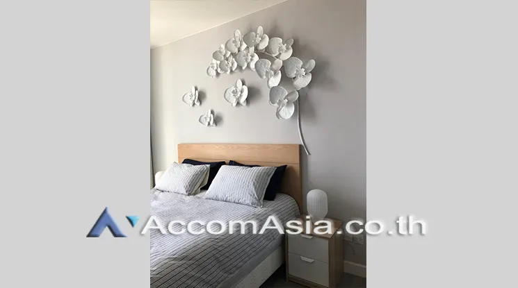 unit 1 Bedroom  Condominium For Rent in Silom, Bangkok  near BTS Surasak (AA21273)