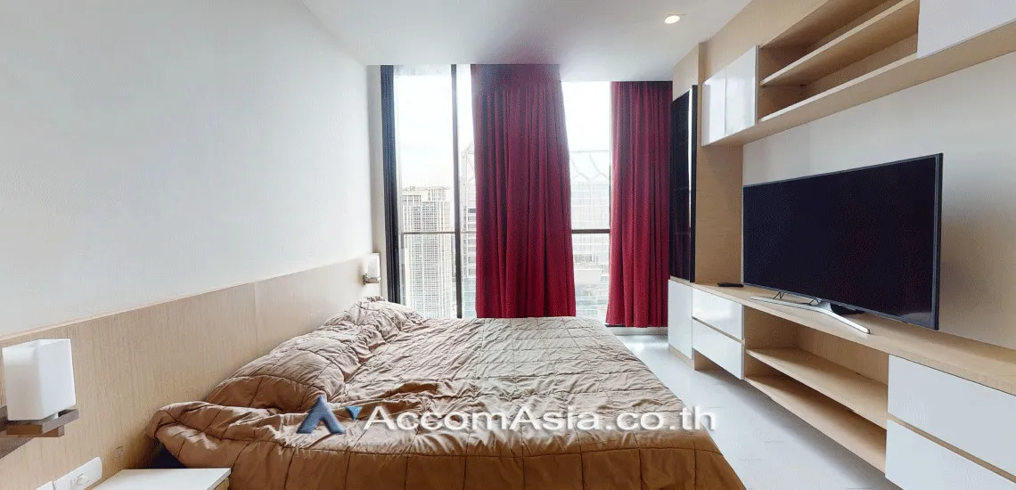 unit 2 Bedrooms  Condominium For Rent & Sale in Ploenchit, Bangkok  near BTS Ploenchit (AA21279)