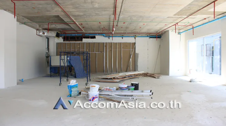 unit Office space For Rent in Sukhumvit, Bangkok  near BTS Phra khanong (AA21311)