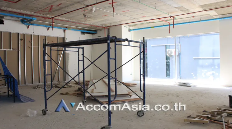 unit Office space For Rent in Sukhumvit, Bangkok  near BTS Phra khanong (AA21311)