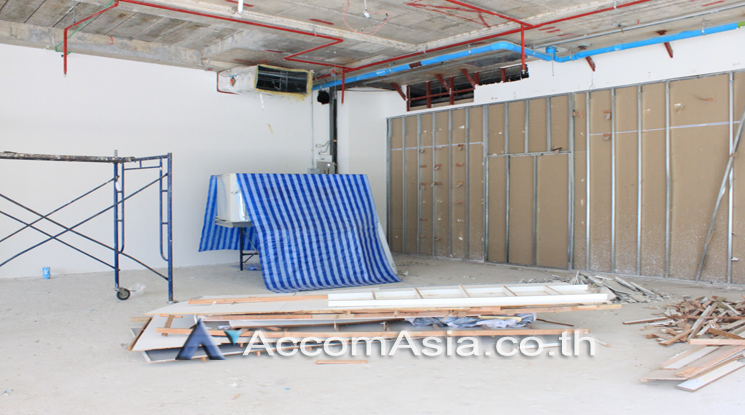 7  Office Space For Rent in Sukhumvit ,Bangkok BTS Phra khanong at Summer Hub AA21311