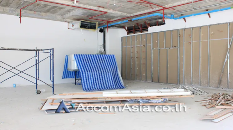 7  Office Space For Rent in Sukhumvit ,Bangkok BTS Phra khanong at Summer Hub AA21311