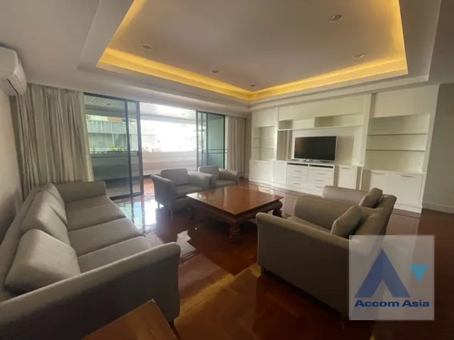 unitPet friendly |  3 Bedrooms  Apartment For Rent in Sukhumvit, Bangkok  near BTS Asok - MRT Sukhumvit (AA21334)