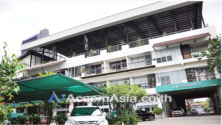  2  Office Space For Rent in Phaholyothin ,Bangkok MRT Phetchaburi at Chai Sa Nguan 1 AA21347