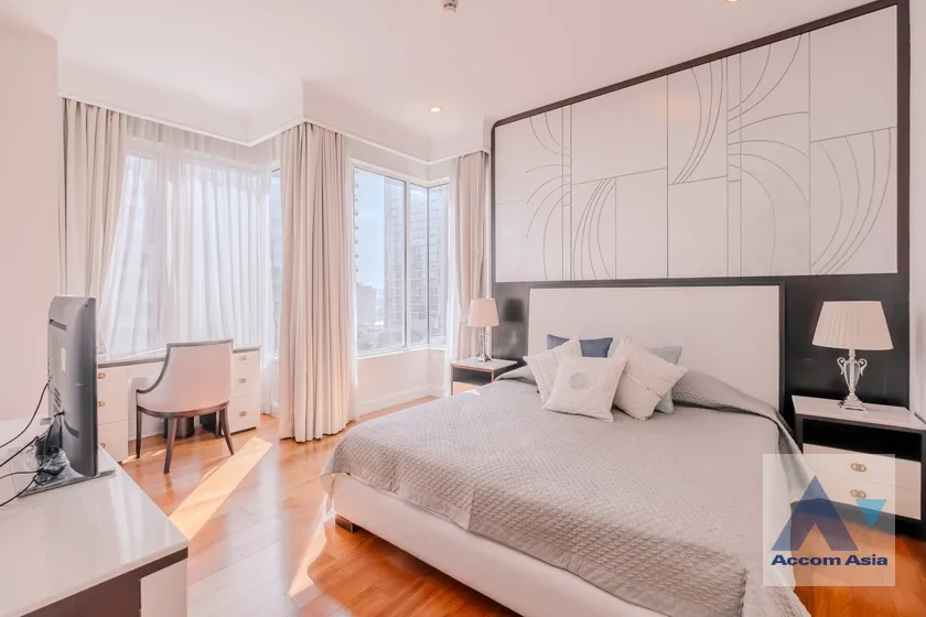 7  2 br Condominium for rent and sale in Ploenchit ,Bangkok BTS Chitlom at Q Langsuan  AA21356