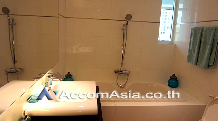 5  2 br Condominium For Rent in Phaholyothin ,Bangkok BTS Ari at Le Monaco Residence AA21370