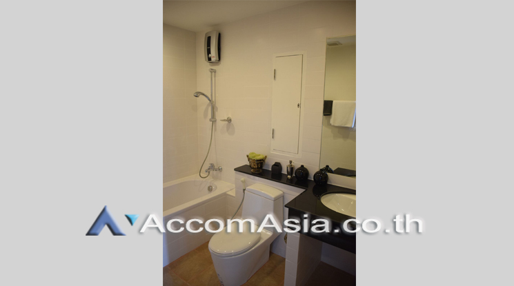 10  2 br Condominium For Rent in Sukhumvit ,Bangkok BTS Phra khanong at Vista Garden Prestige AA21387